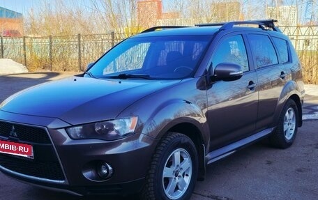 Mitsubishi Outlander III рестайлинг 3, 2010 год, 1 380 000 рублей, 9 фотография