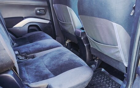 Mitsubishi Outlander III рестайлинг 3, 2010 год, 1 380 000 рублей, 25 фотография