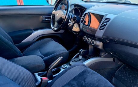 Mitsubishi Outlander III рестайлинг 3, 2010 год, 1 380 000 рублей, 30 фотография