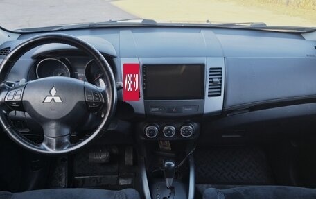 Mitsubishi Outlander III рестайлинг 3, 2010 год, 1 380 000 рублей, 24 фотография