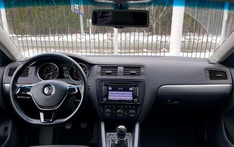 Volkswagen Jetta VI, 2015 год, 1 199 000 рублей, 10 фотография