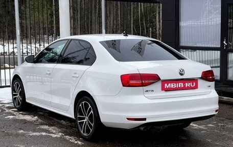 Volkswagen Jetta VI, 2015 год, 1 199 000 рублей, 6 фотография