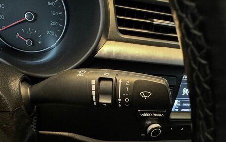 KIA Rio IV, 2017 год, 1 055 000 рублей, 17 фотография