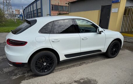Porsche Macan I рестайлинг, 2017 год, 3 200 000 рублей, 2 фотография