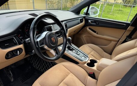 Porsche Macan I рестайлинг, 2017 год, 3 200 000 рублей, 6 фотография