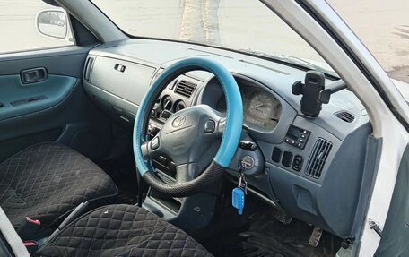 Toyota Duet, 2002 год, 300 000 рублей, 6 фотография