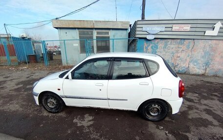 Toyota Duet, 2002 год, 300 000 рублей, 8 фотография