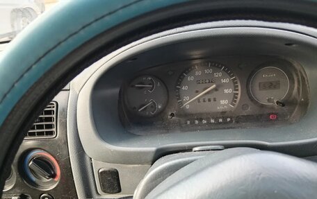 Toyota Duet, 2002 год, 300 000 рублей, 3 фотография