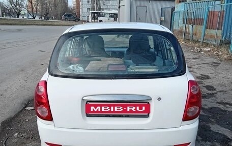 Toyota Duet, 2002 год, 300 000 рублей, 2 фотография