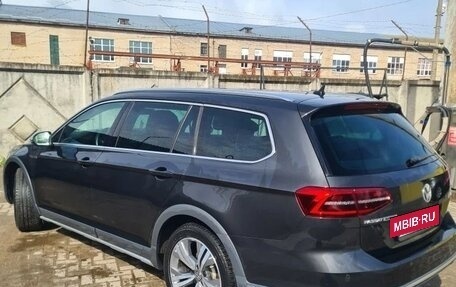 Volkswagen Passat B8 рестайлинг, 2019 год, 3 100 000 рублей, 4 фотография