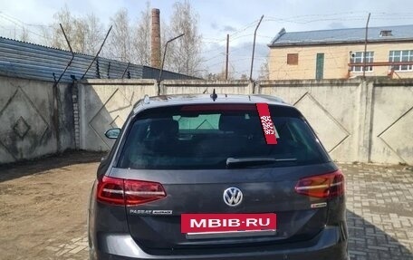 Volkswagen Passat B8 рестайлинг, 2019 год, 3 100 000 рублей, 5 фотография