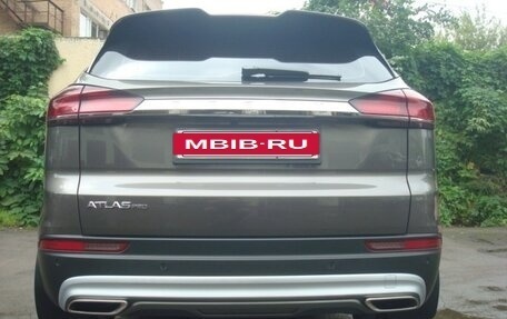 Geely Atlas, 2023 год, 2 470 000 рублей, 12 фотография