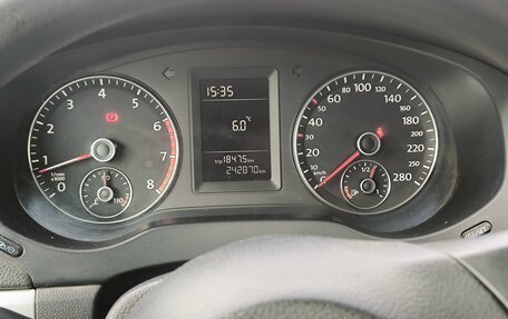 Volkswagen Jetta VI, 2012 год, 720 000 рублей, 15 фотография