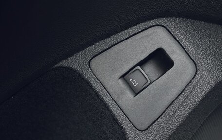 Volkswagen Tiguan II, 2021 год, 3 100 000 рублей, 14 фотография