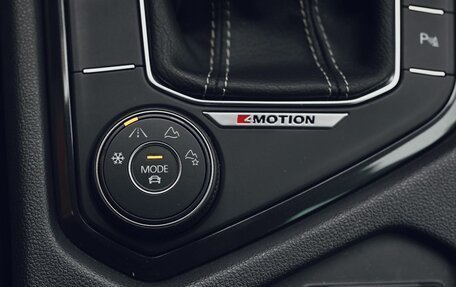 Volkswagen Tiguan II, 2021 год, 3 100 000 рублей, 30 фотография