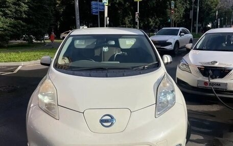 Nissan Leaf I, 2011 год, 530 000 рублей, 4 фотография