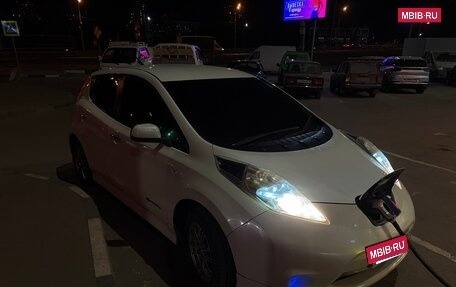 Nissan Leaf I, 2011 год, 530 000 рублей, 5 фотография