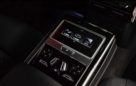 Audi S8, 2019 год, 9 500 000 рублей, 10 фотография