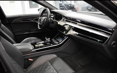 Audi S8, 2019 год, 9 500 000 рублей, 28 фотография