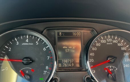 Nissan Qashqai, 2010 год, 950 000 рублей, 10 фотография