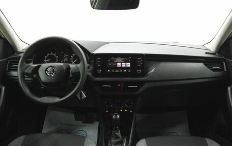 Skoda Rapid II, 2021 год, 1 378 000 рублей, 17 фотография