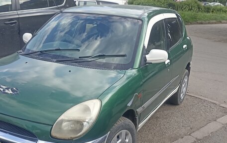 Daihatsu Storia, 1998 год, 130 000 рублей, 1 фотография
