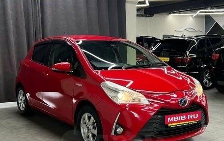 Toyota Vitz, 2017 год, 1 217 000 рублей, 7 фотография