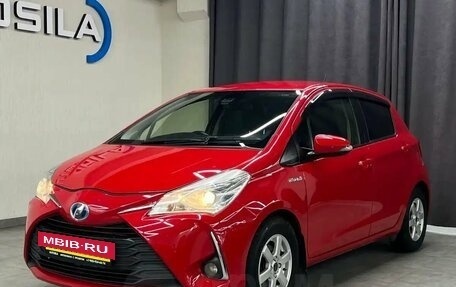 Toyota Vitz, 2017 год, 1 217 000 рублей, 4 фотография