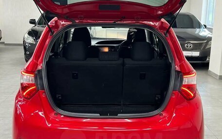 Toyota Vitz, 2017 год, 1 217 000 рублей, 33 фотография