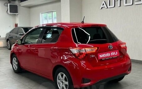 Toyota Vitz, 2017 год, 1 217 000 рублей, 30 фотография