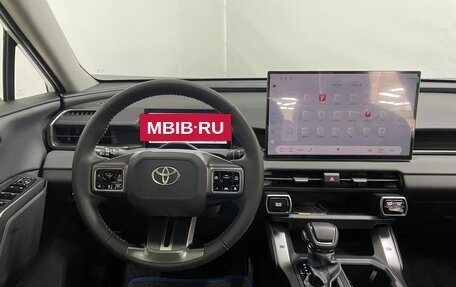 Toyota RAV4, 2026 год, 4 590 000 рублей, 18 фотография