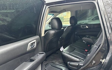 Nissan Pathfinder, 2015 год, 1 750 000 рублей, 12 фотография