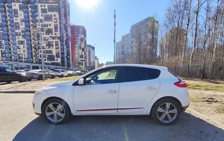Renault Megane III, 2013 год, 1 000 000 рублей, 2 фотография