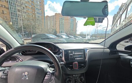 Peugeot 208 II, 2013 год, 690 000 рублей, 4 фотография