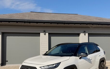 Toyota RAV4, 2025 год, 4 350 000 рублей, 3 фотография