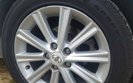 Toyota Camry, 2011 год, 1 300 000 рублей, 16 фотография