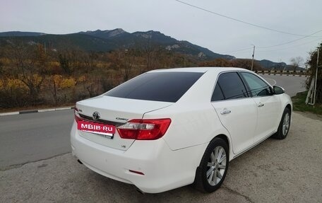 Toyota Camry, 2011 год, 1 300 000 рублей, 30 фотография