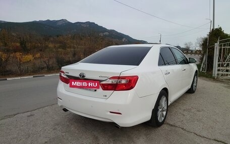 Toyota Camry, 2011 год, 1 300 000 рублей, 22 фотография