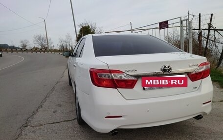 Toyota Camry, 2011 год, 1 300 000 рублей, 21 фотография