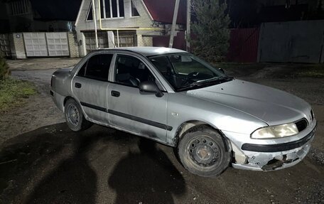 Mitsubishi Carisma I, 2000 год, 179 000 рублей, 2 фотография