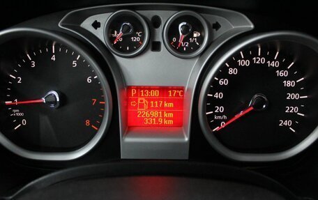 Ford Focus II рестайлинг, 2010 год, 665 000 рублей, 17 фотография