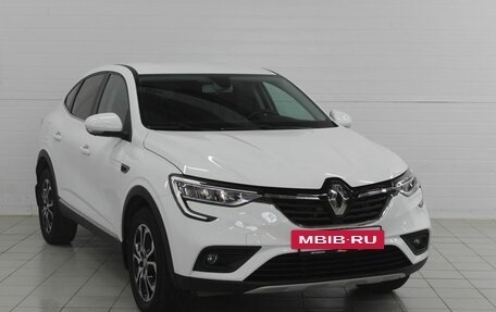 Renault Arkana I, 2022 год, 1 880 000 рублей, 2 фотография