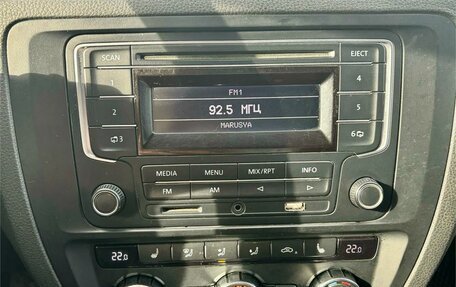 Volkswagen Jetta VI, 2014 год, 890 000 рублей, 14 фотография