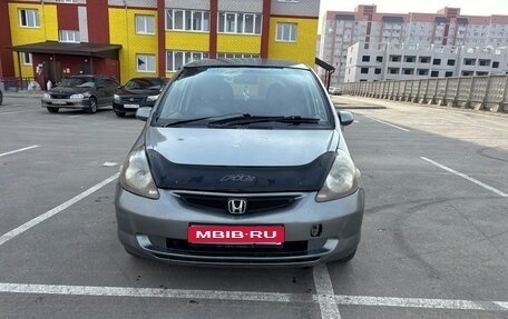 Honda Fit III, 2002 год, 420 000 рублей, 1 фотография