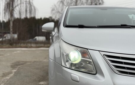 Toyota Avensis III рестайлинг, 2010 год, 1 100 000 рублей, 1 фотография