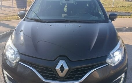 Renault Kaptur I рестайлинг, 2019 год, 1 520 000 рублей, 1 фотография