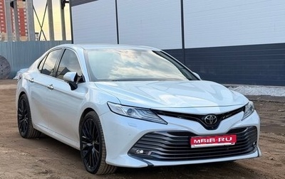 Toyota Camry, 2018 год, 3 070 000 рублей, 1 фотография