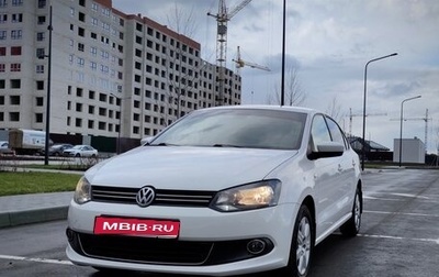 Volkswagen Polo VI (EU Market), 2012 год, 900 000 рублей, 1 фотография