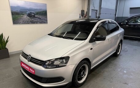 Volkswagen Polo VI (EU Market), 2013 год, 879 000 рублей, 1 фотография