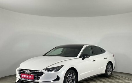 Hyundai Sonata VIII, 2020 год, 2 350 000 рублей, 1 фотография